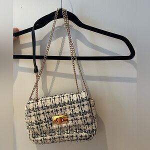 H&M Black and White Tweed Shoulder Bag with Gold Chain